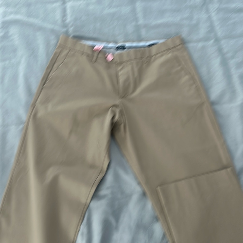 Gap khaki 34x32